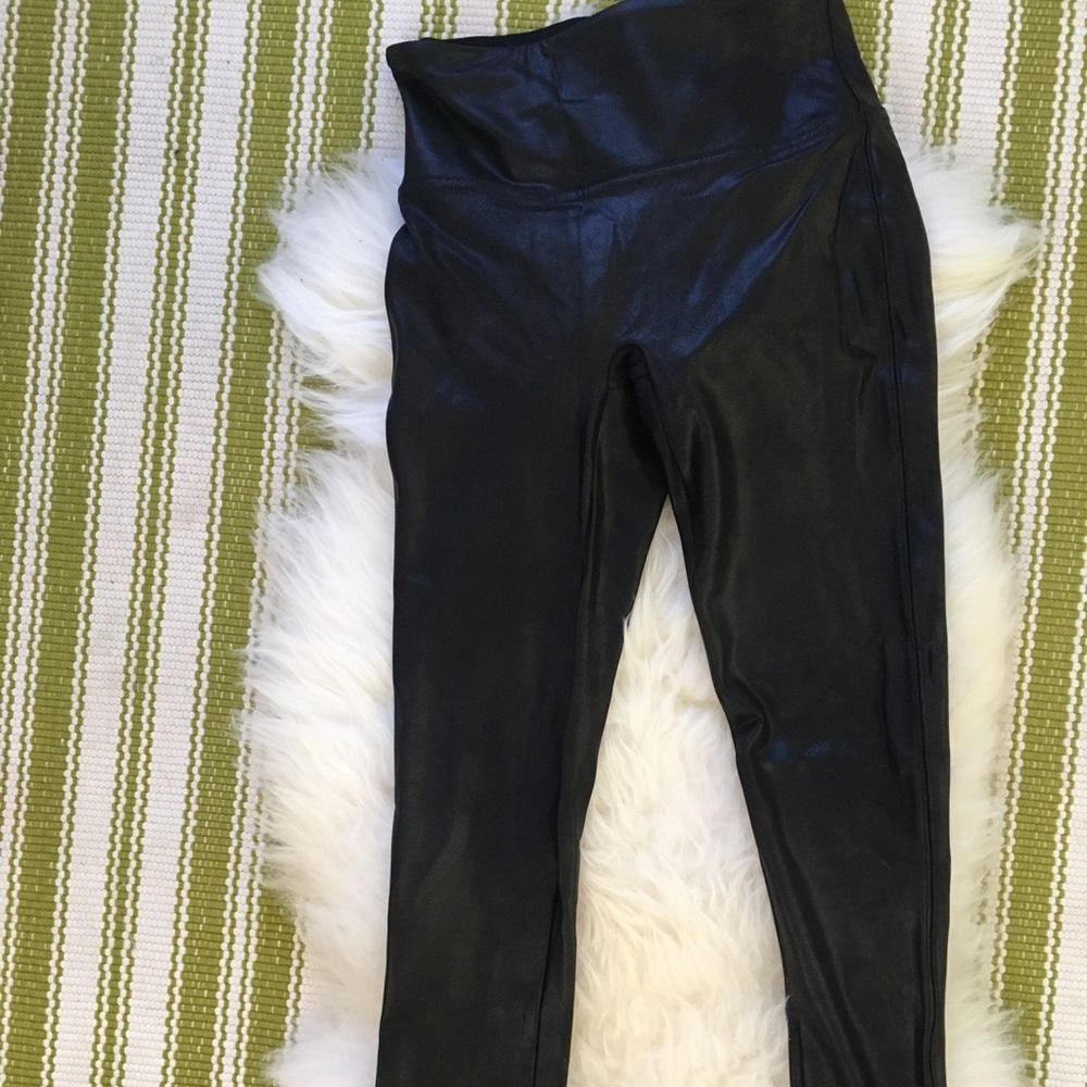 Leather leggings